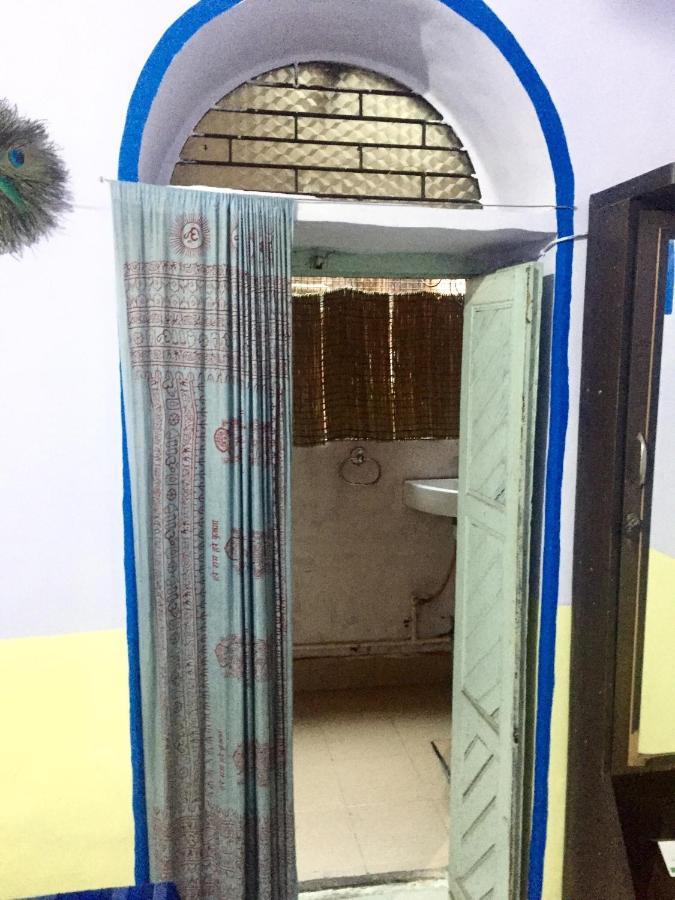 ורנאסי Mangla Guest House מראה חיצוני תמונה