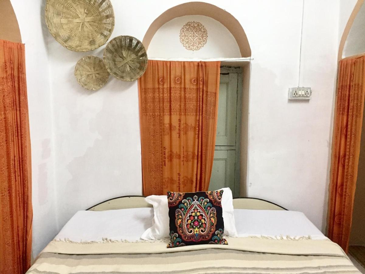 ורנאסי Mangla Guest House מראה חיצוני תמונה