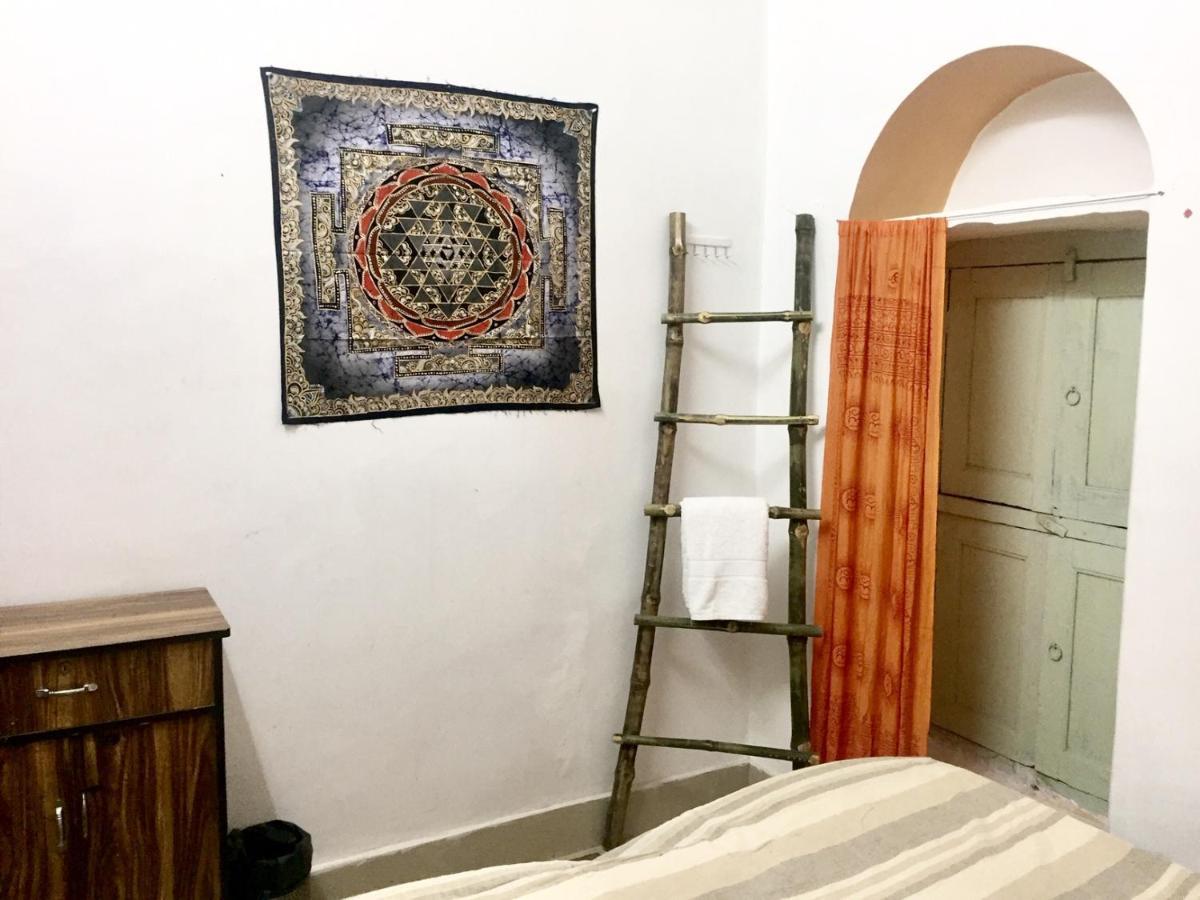 ורנאסי Mangla Guest House מראה חיצוני תמונה