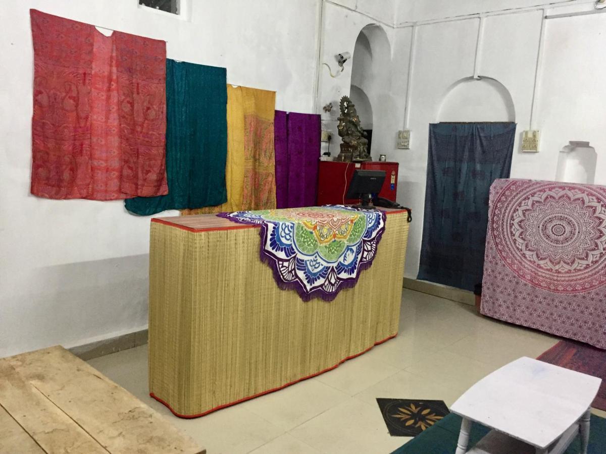 ורנאסי Mangla Guest House מראה חיצוני תמונה